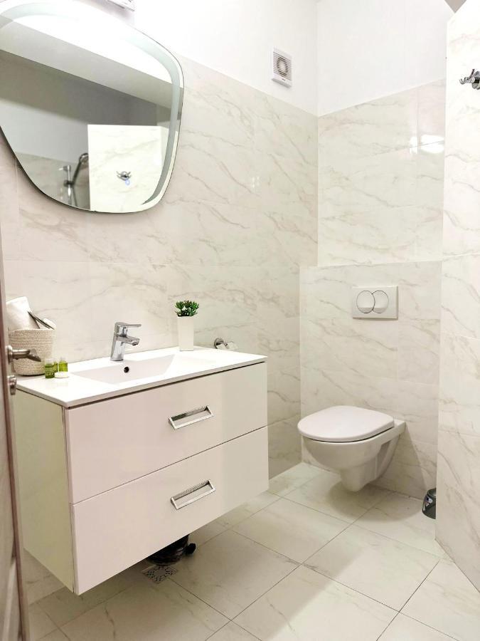 Victory Luxury Apartments Eforie Nord Esterno foto