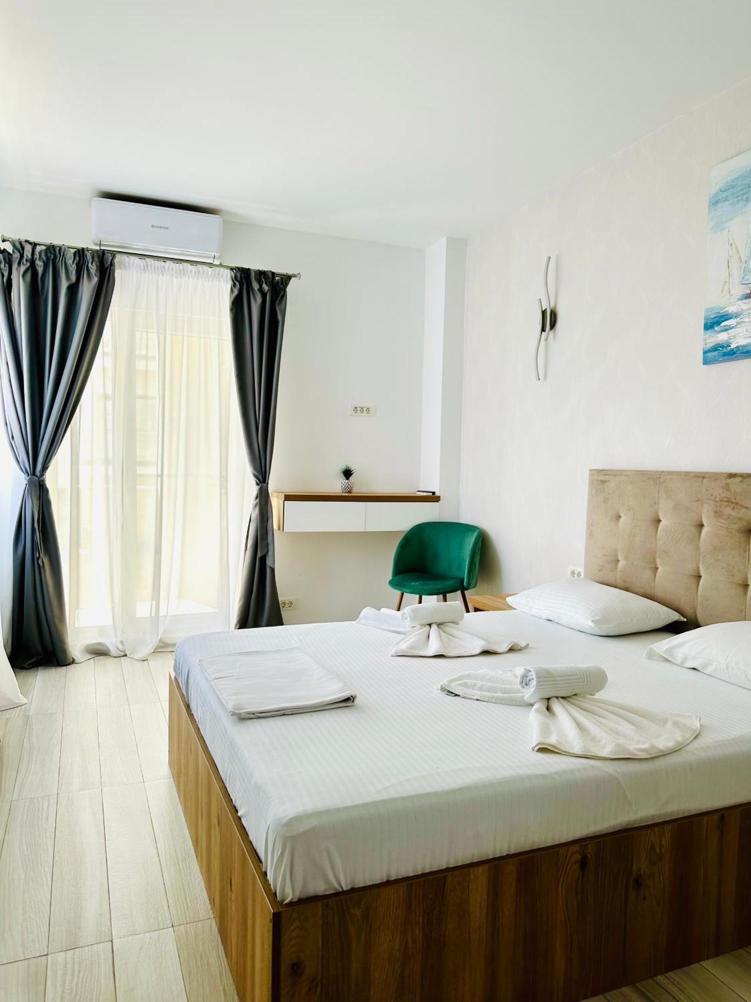 Victory Luxury Apartments Eforie Nord Esterno foto